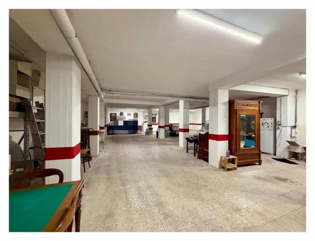 INTERNO