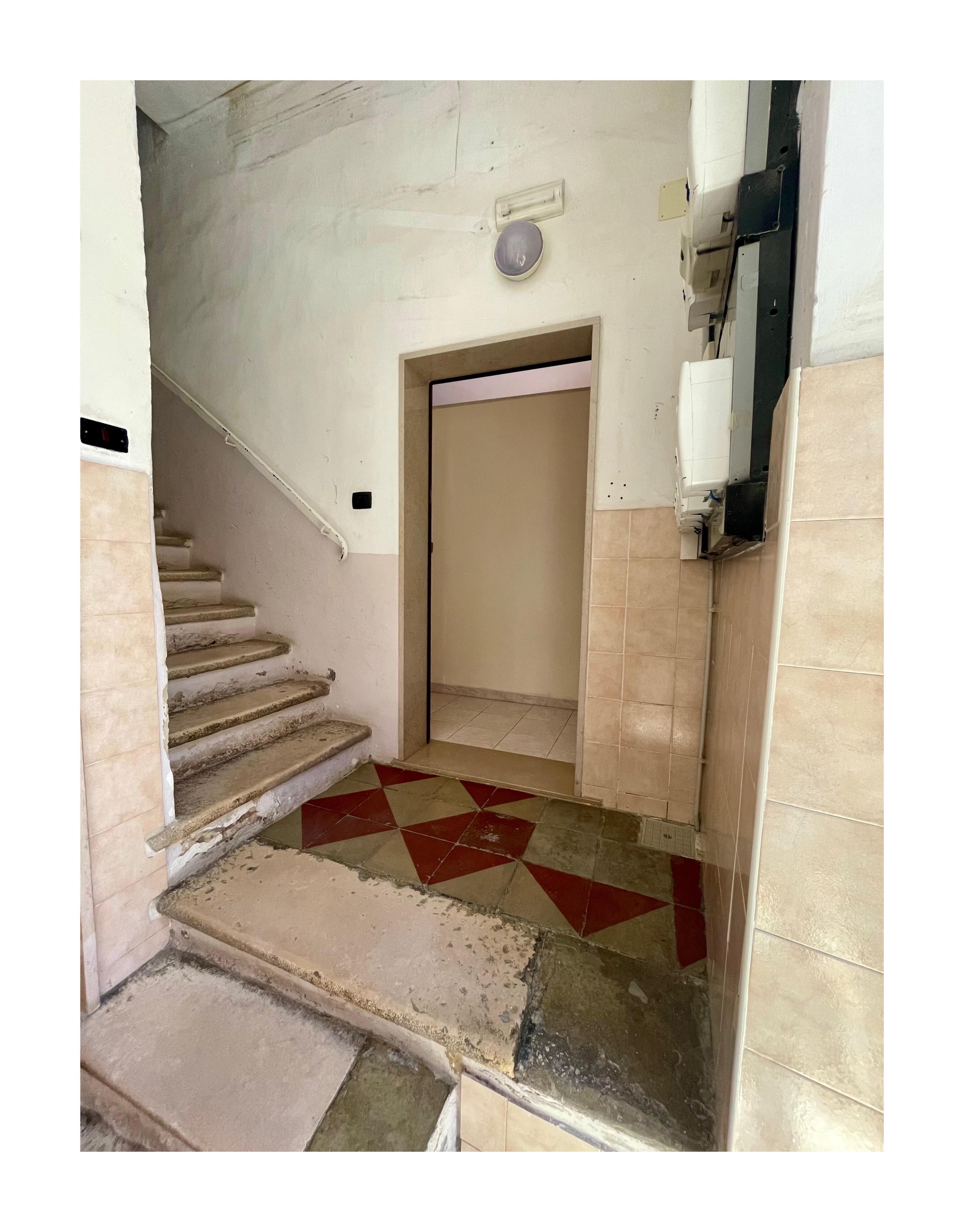 TRILOCALE: INGRESSO